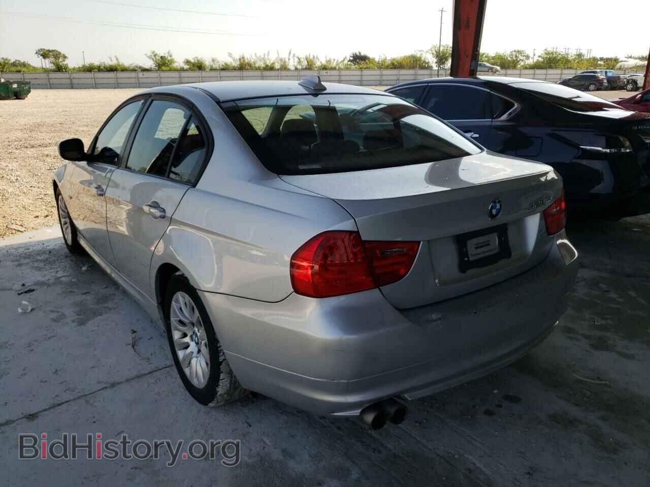 2009 BMW 3 SERIES - VIN: WBAPH73539E127782 - Фото 3