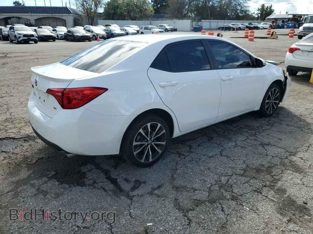 2017 TOYOTA COROLLA - VIN: 5YFBURHE5HP671957 - Фото 3