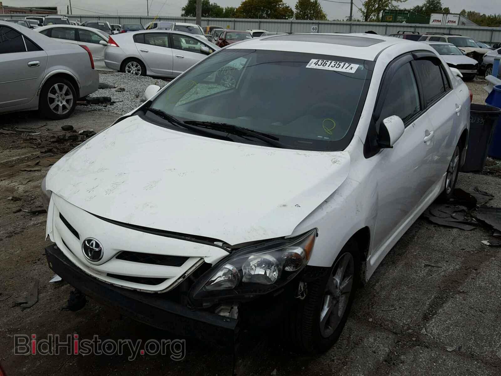 2011 TOYOTA COROLLA - VIN: 2T1BU4EE2BC748525 - Фото 2