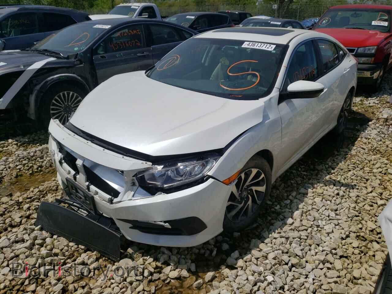 2017 HONDA CIVIC - VIN: 19XFC2F76HE062104 - Фото 2
