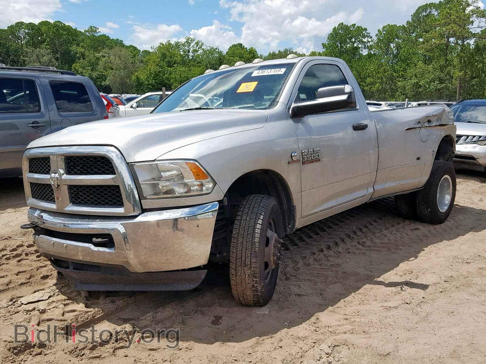 2015 RAM 3500 - VIN: 3C63RPAL3FG523089 - Фото 2