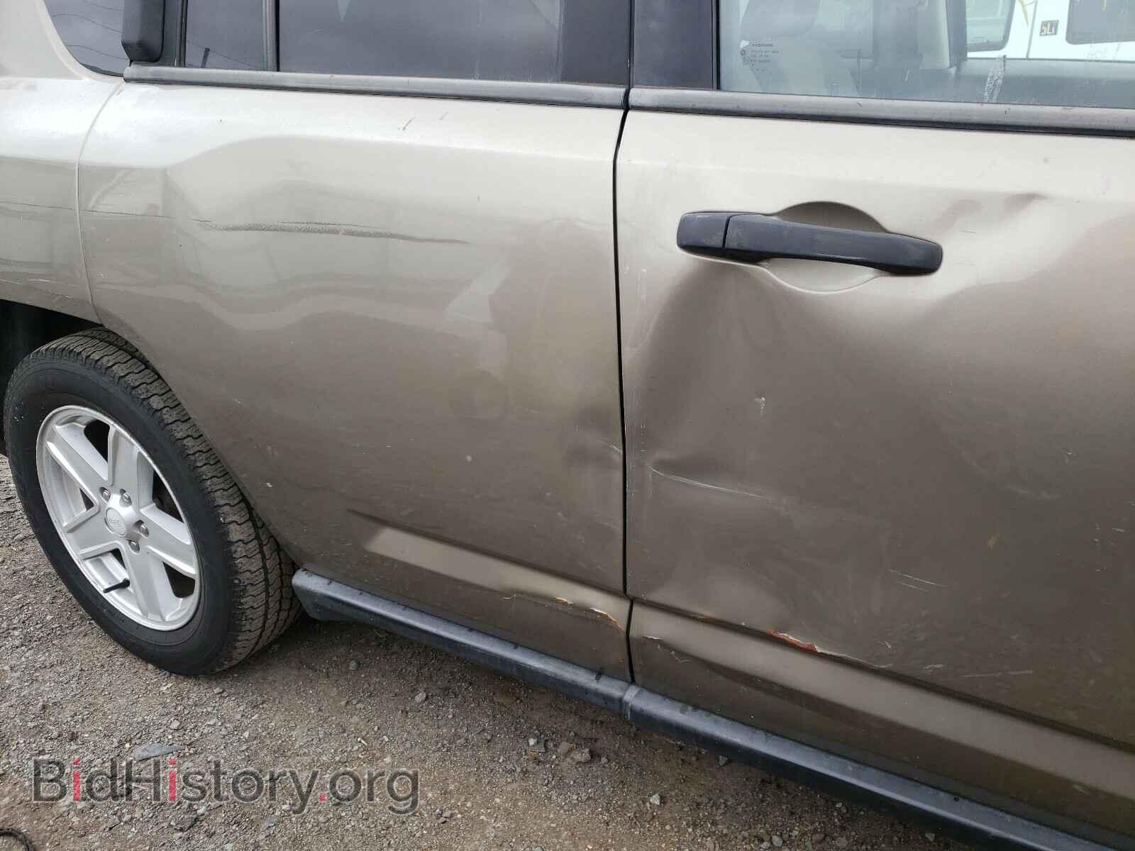 2007 JEEP COMPASS - VIN: 1J8FT47W37D118719 - Фото 9