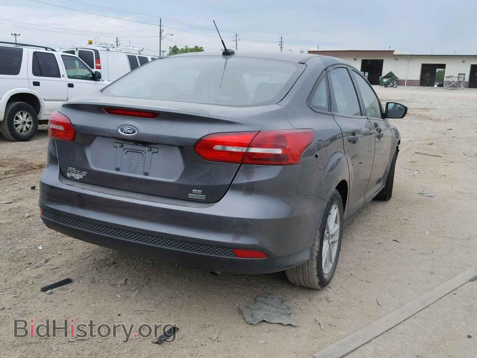 2018 FORD FOCUS - VIN: 1FADP3FE7JL203183 - Фото 4