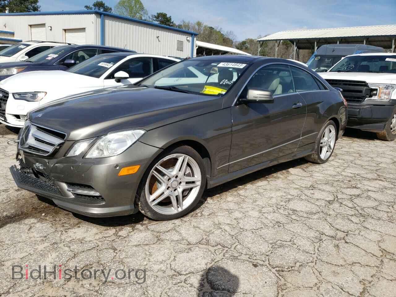 Фотография WDDKJ7DBXDF188772 - MERCEDES-BENZ E-CLASS 2013