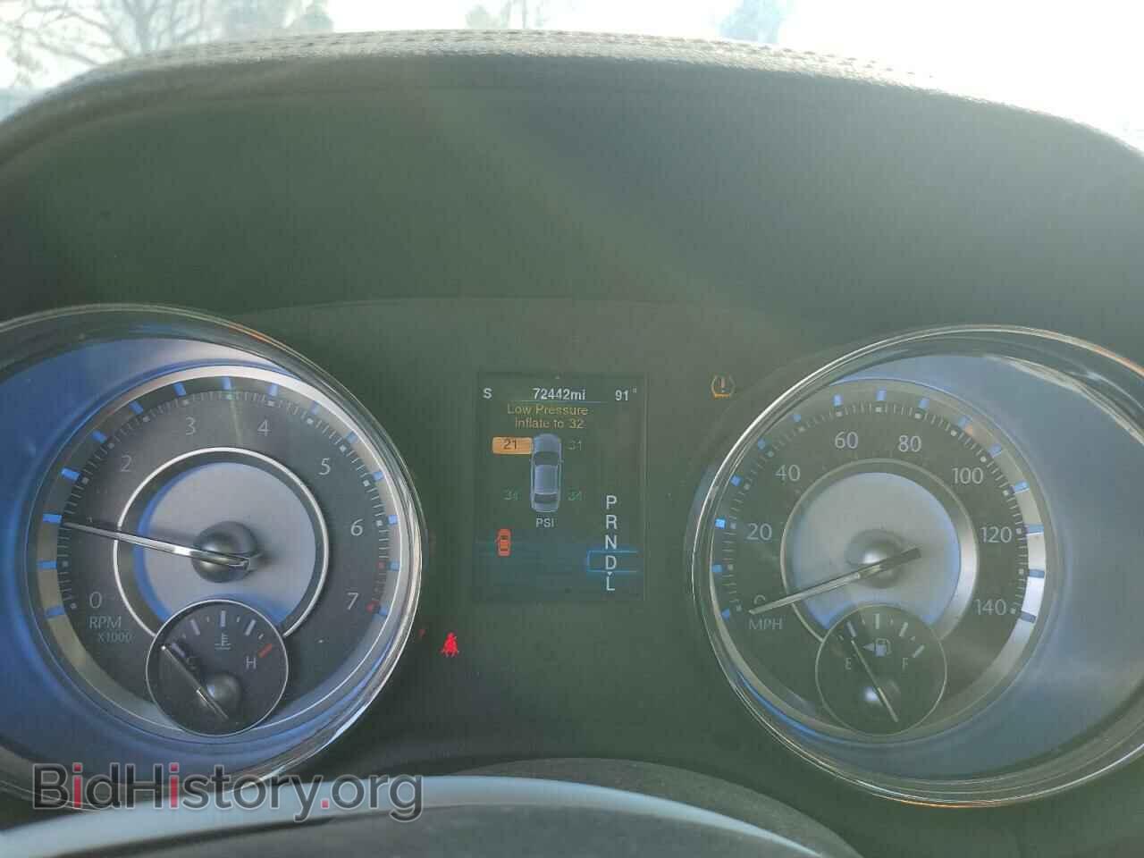 2014 CHRYSLER 300 - VIN: 2C3CCAAG7EH375901 - Фото 9