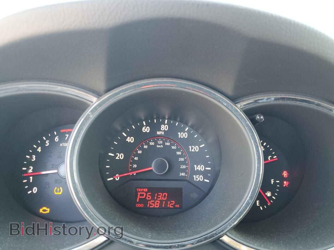 2011 KIA SORENTO - VIN: 5XYKTDA1XBG010739 - Фото 9