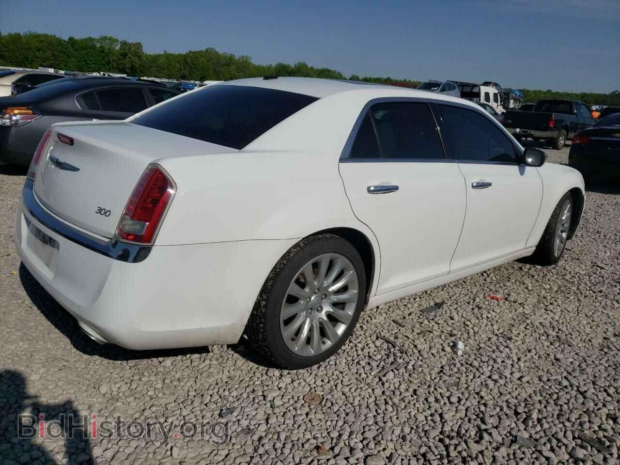2013 CHRYSLER 300 - VIN: 2C3CCAAG7DH743850 - Фото 4