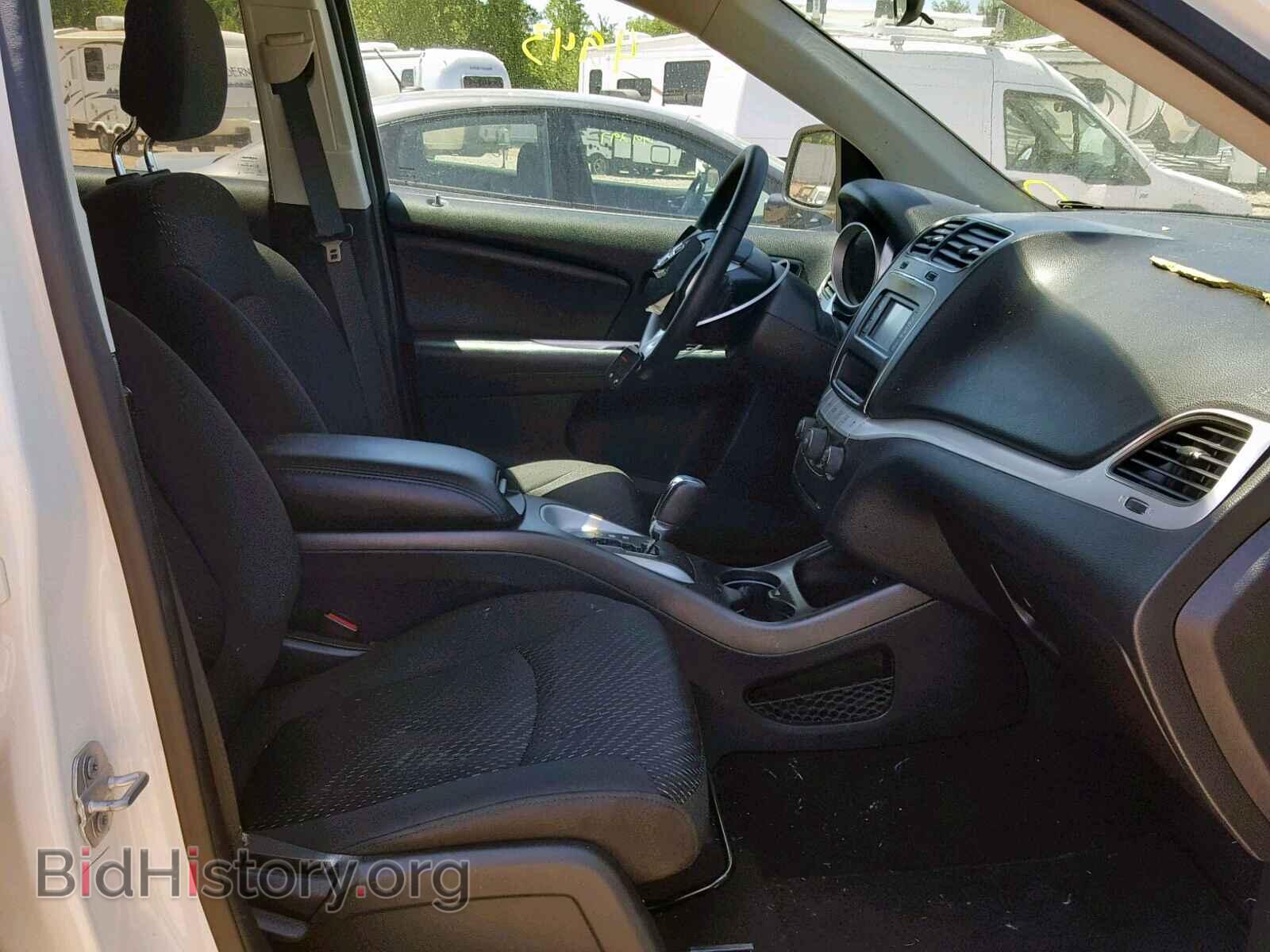 2018 DODGE JOURNEY SE - VIN: 3C4PDCAB2JT382475 - Фото 5