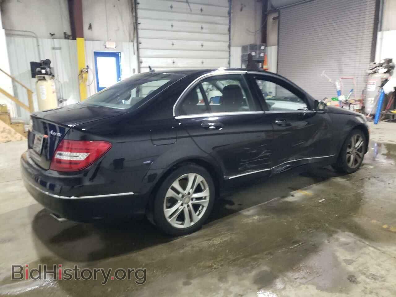 2012 MERCEDES-BENZ C-CLASS - VIN: WDDGF8BB7CF890238 - Фото 3