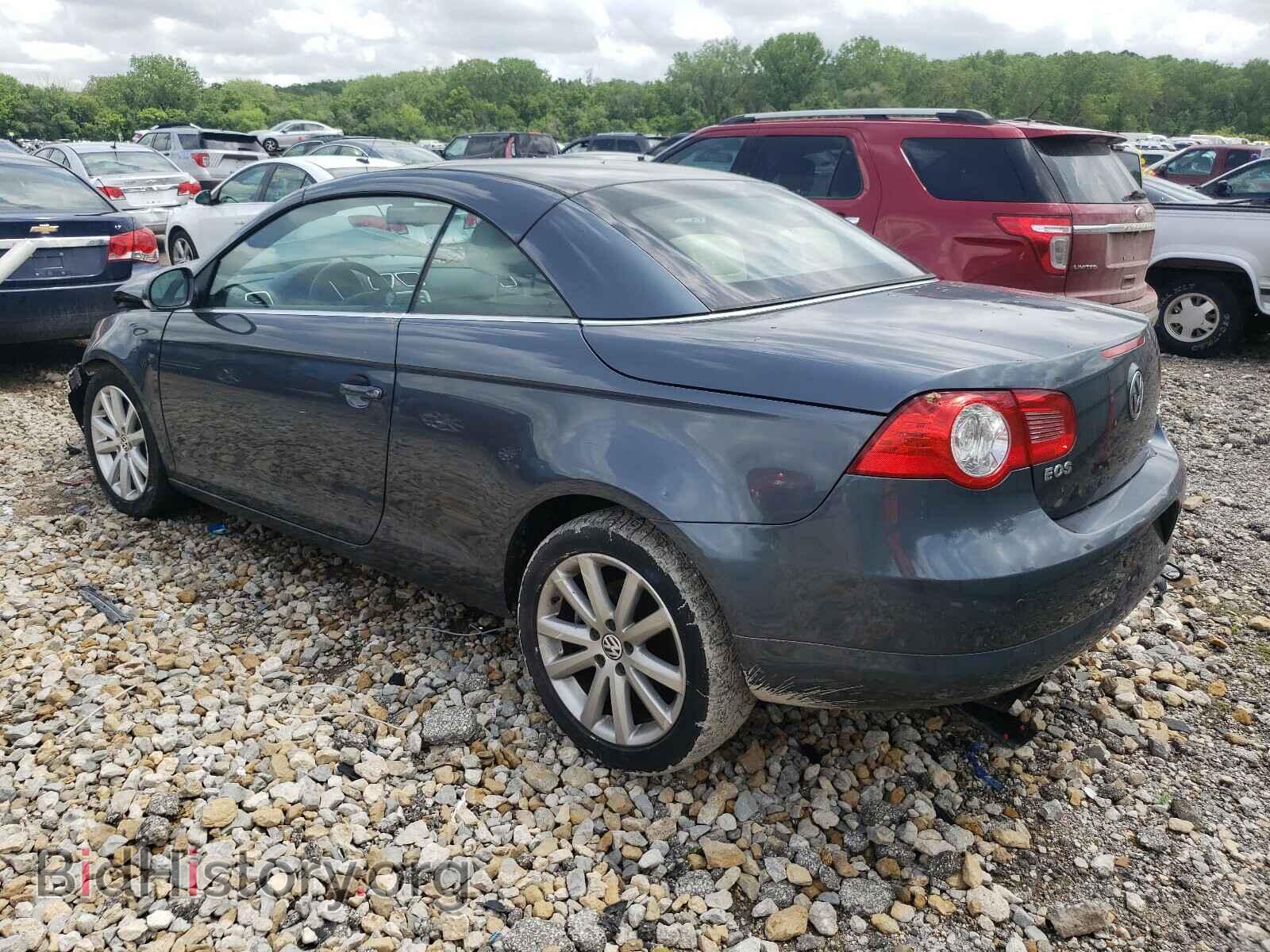 2007 VOLKSWAGEN EOS - VIN: WVWFA71F37V046227 - Фото 3