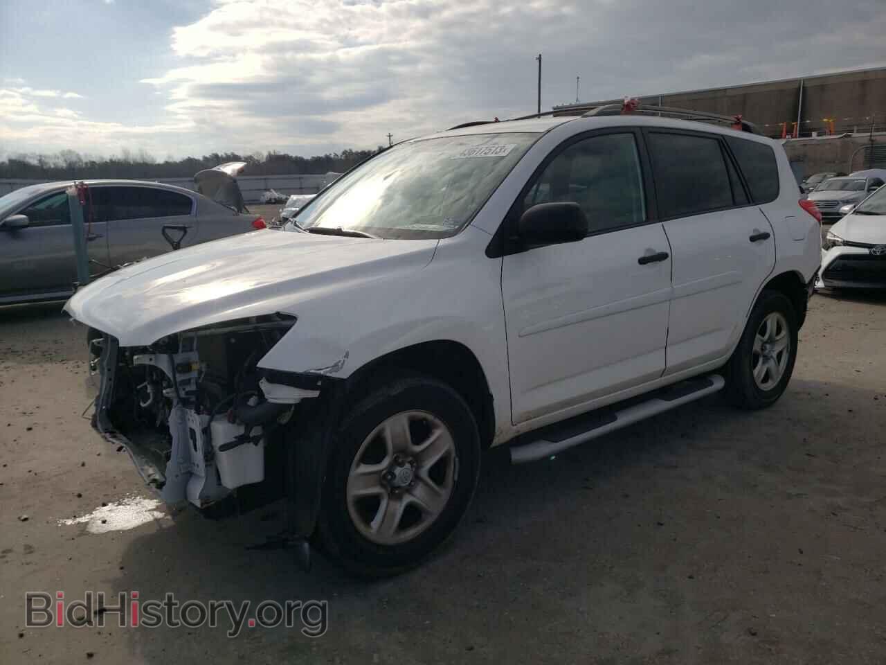 Фотография JTMBF4DV6B5038469 - TOYOTA RAV4 2011
