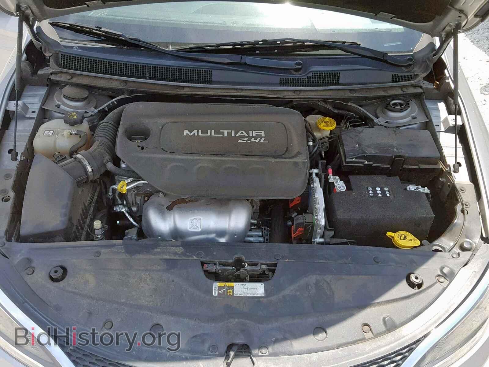 2016 CHRYSLER 200 - VIN: 1C3CCCAB9GN149661 - Photo 7