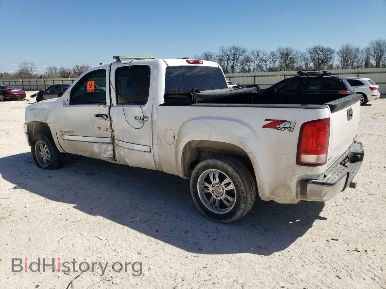 2011 GMC SIERRA - VIN: 3GTP2VE30BG282289 - Фото 2