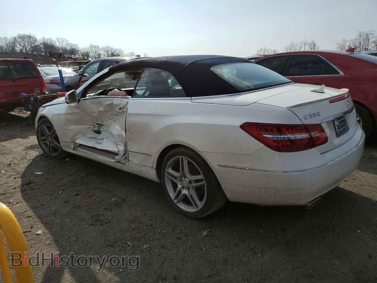 2011 MERCEDES-BENZ E-CLASS - VIN: WDDKK5GF3BF097940 - Фото 2