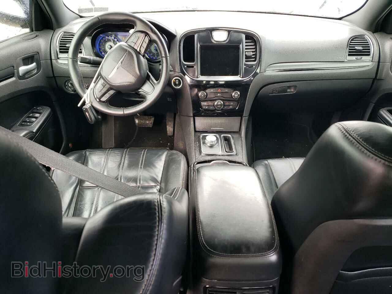 2016 CHRYSLER 300 - VIN: 2C3CCABG3GH141627 - Фото 8