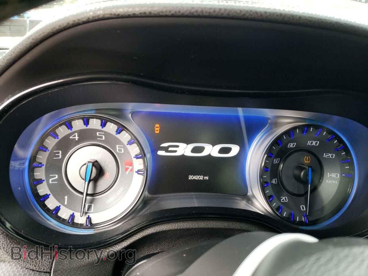 2016 CHRYSLER 300 - VIN: 2C3CCABG3GH141627 - Фото 9