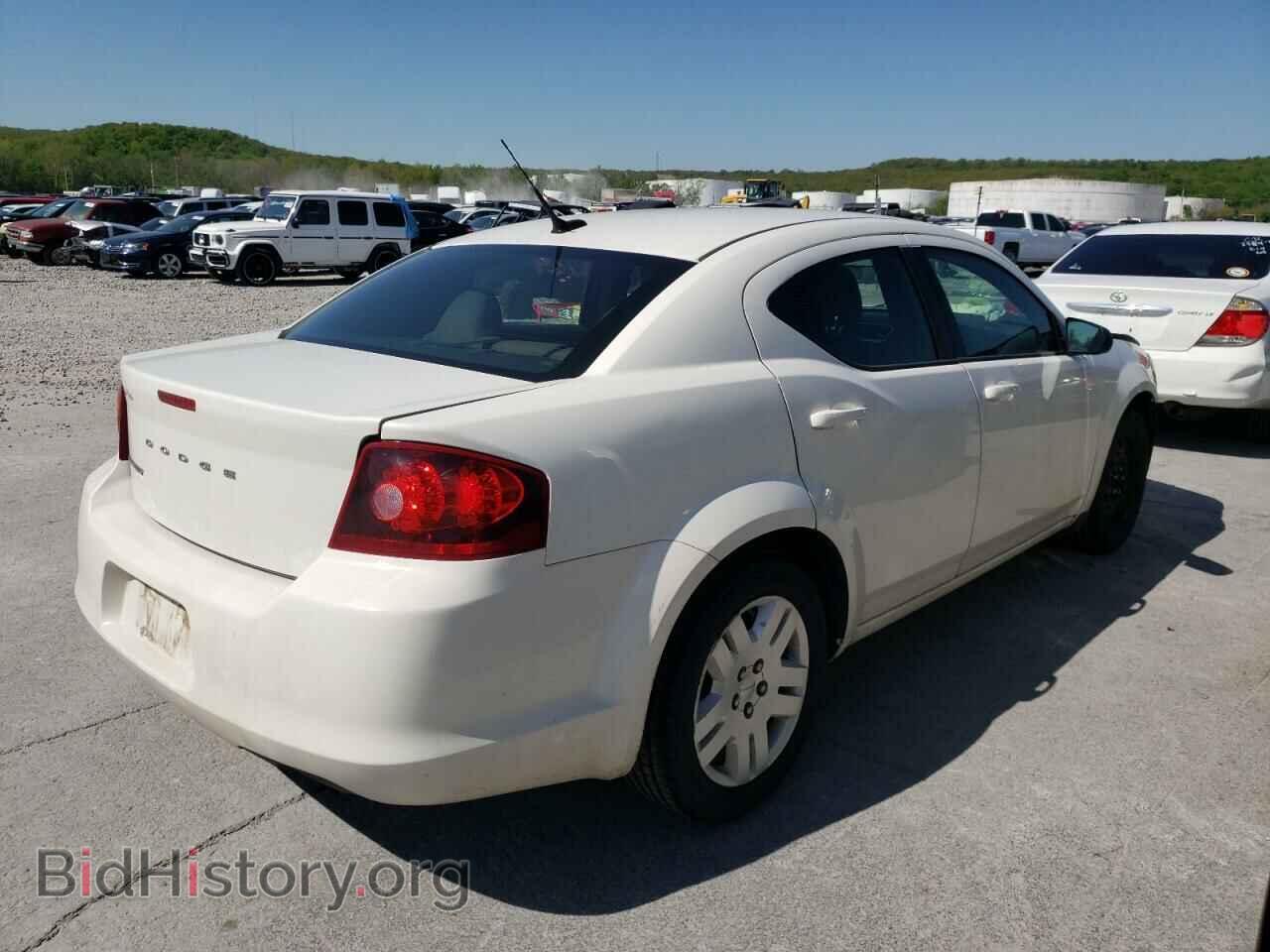 2011 DODGE AVENGER - VIN: 1B3BD4FBXBN517312 - Фото 4