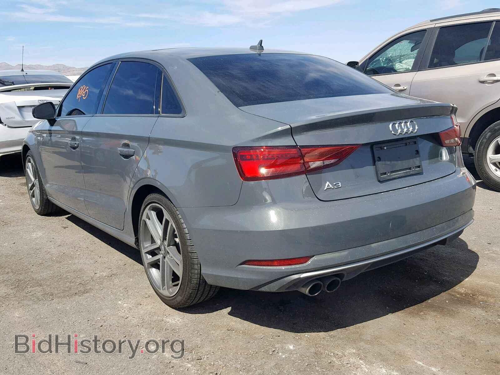 2017 AUDI A3 - VIN: WAUAUGFF8H1038172 - Фото 3