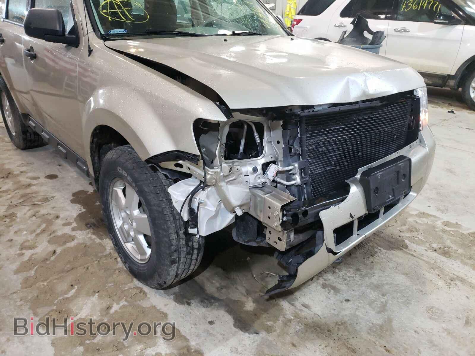 2012 FORD ESCAPE - VIN: 1FMCU0C70CKB63780 - Фото 9