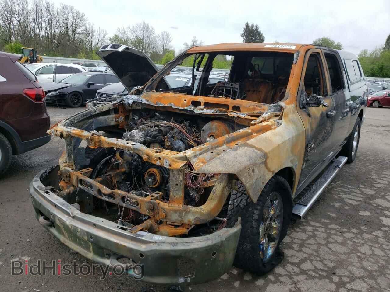 2016 RAM 1500 - VIN: 1C6RR7TM3GS316714 - Фото 2