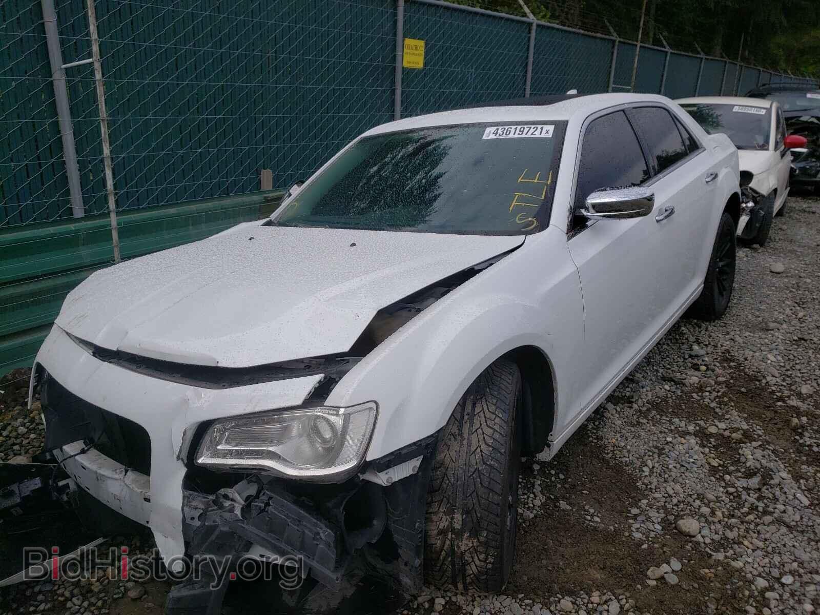 2016 CHRYSLER 300 - VIN: 2C3CCAEG6GH287001 - Фото 2
