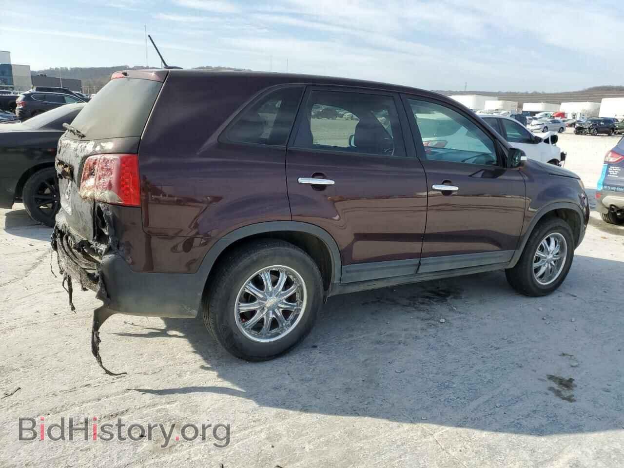 2013 KIA SORENTO - VIN: 5XYKT3A10DG379574 - Фото 3