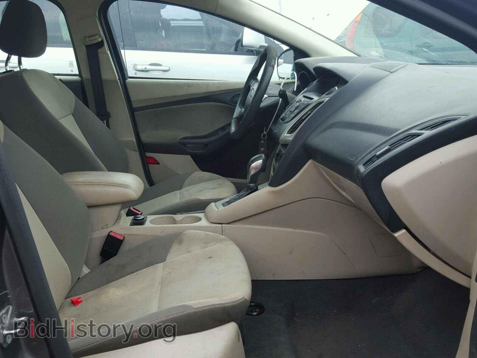 2012 Ford FOCUS (VIN 1FAHP3K27CL136164) — photo 5 of 10