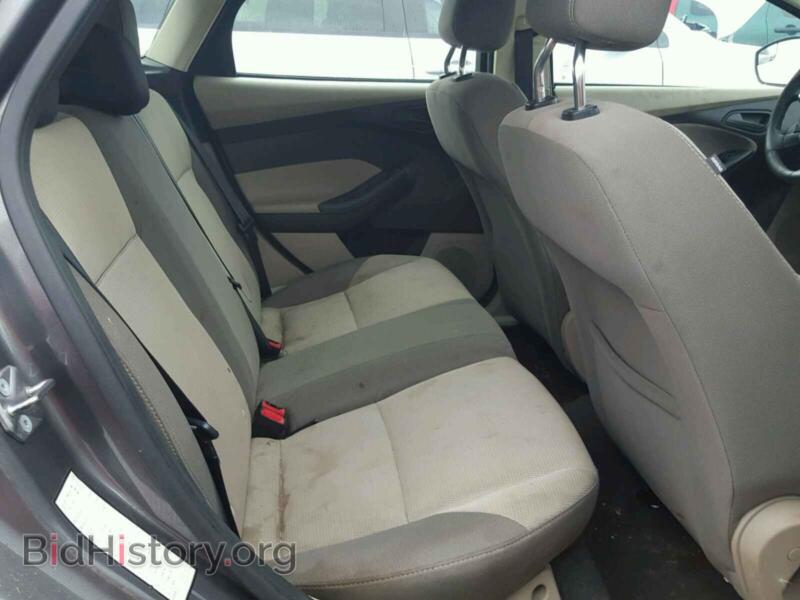2012 Ford FOCUS (VIN 1FAHP3K27CL136164) — photo 6 of 10