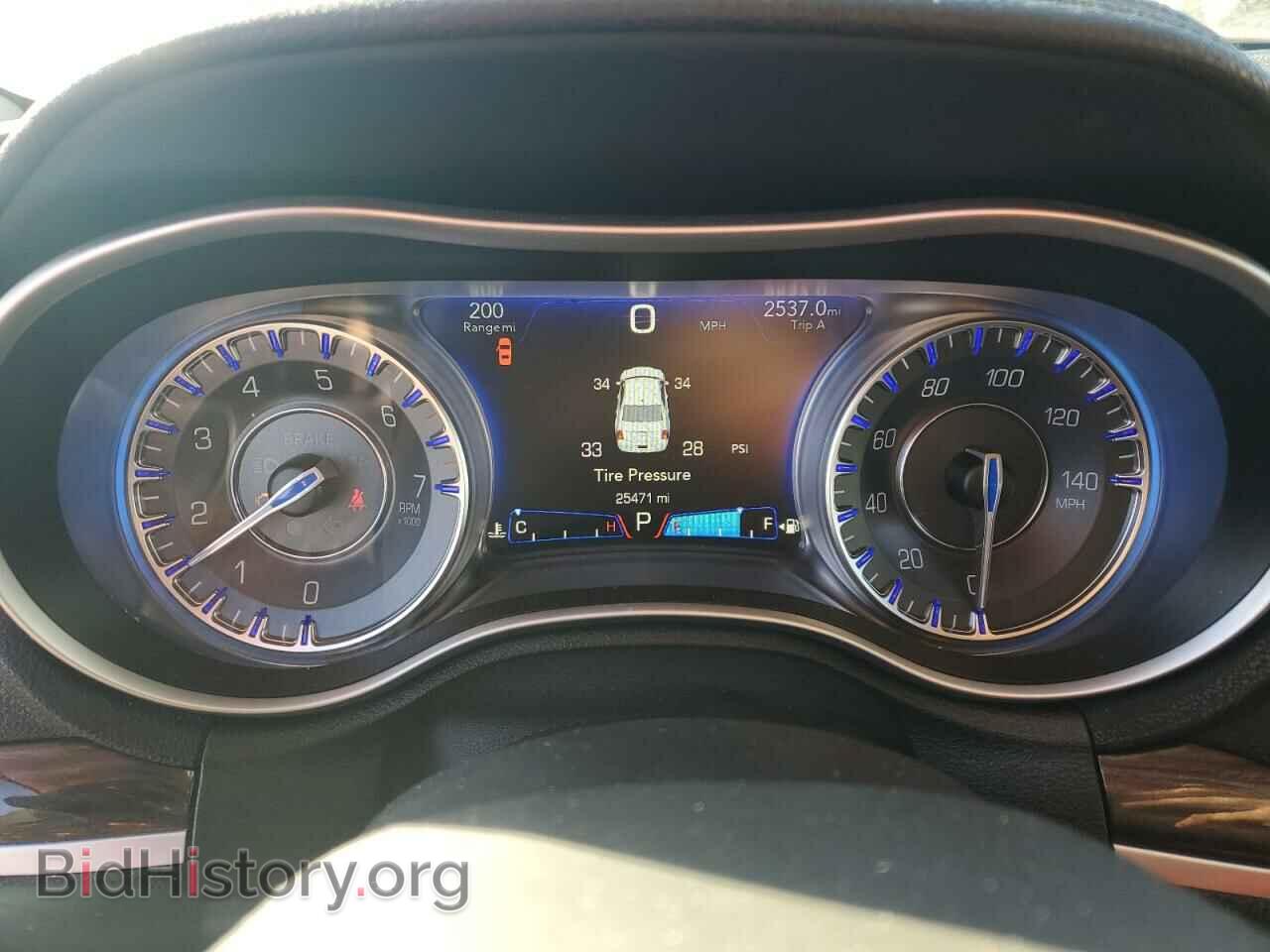 2016 CHRYSLER 300 - VIN: 2C3CCARG0GH278417 - Фото 9
