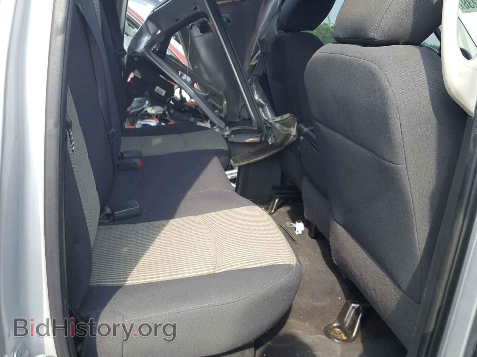 2011 DODGE RAM 1500 - VIN: 1D7RB1GP7BS609514 - Фото 6