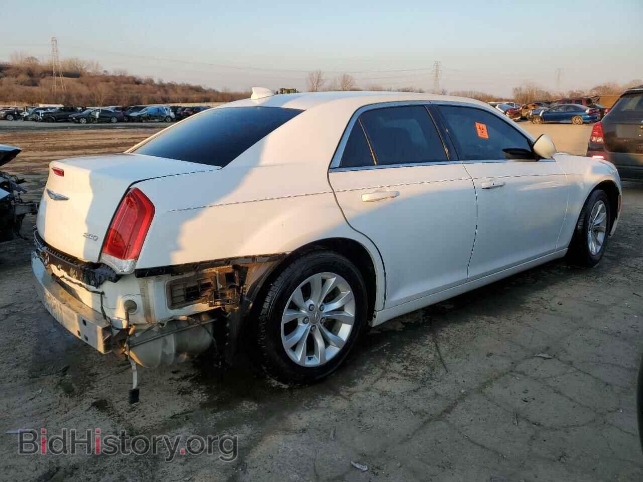 2015 CHRYSLER 300 - VIN: 2C3CCAAG6FH807248 - Фото 3