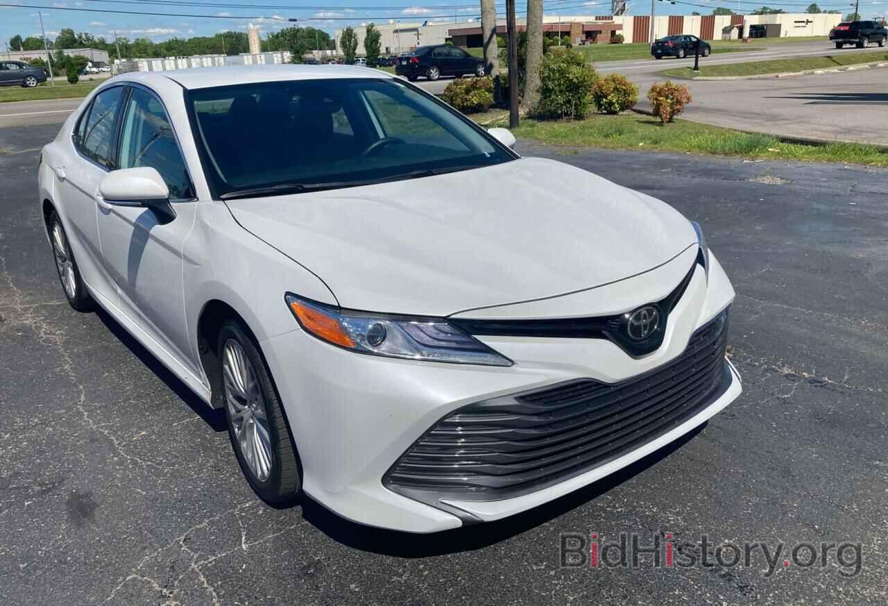 Photo 4T1B11HK4KU824897 - TOYOTA CAMRY 2019