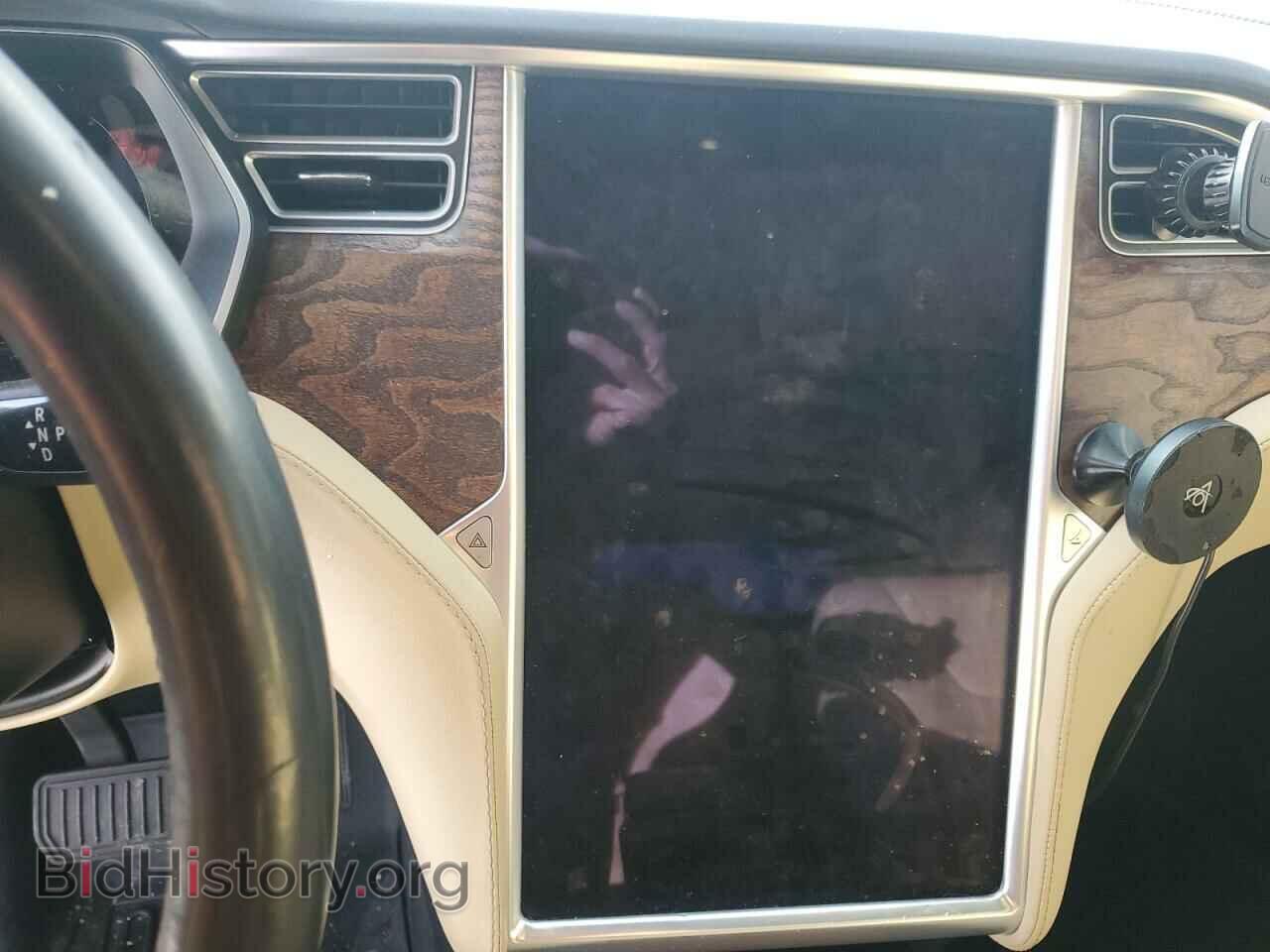 2017 TESLA MODEL X - VIN: 5YJXCDE29HF042266 - Photo 9