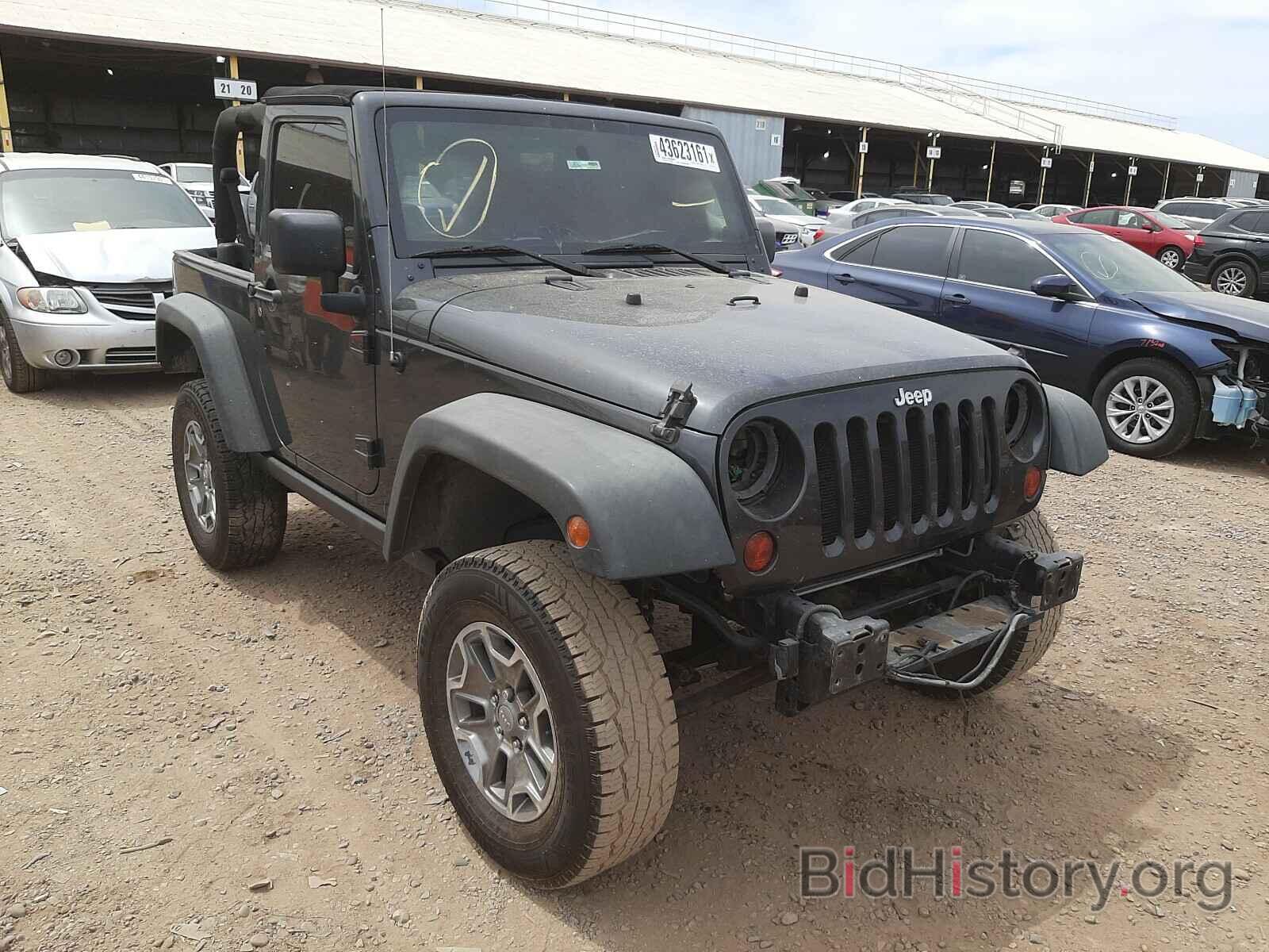 Photo 1J4HA6D13AL122240 - JEEP WRANGLER 2010