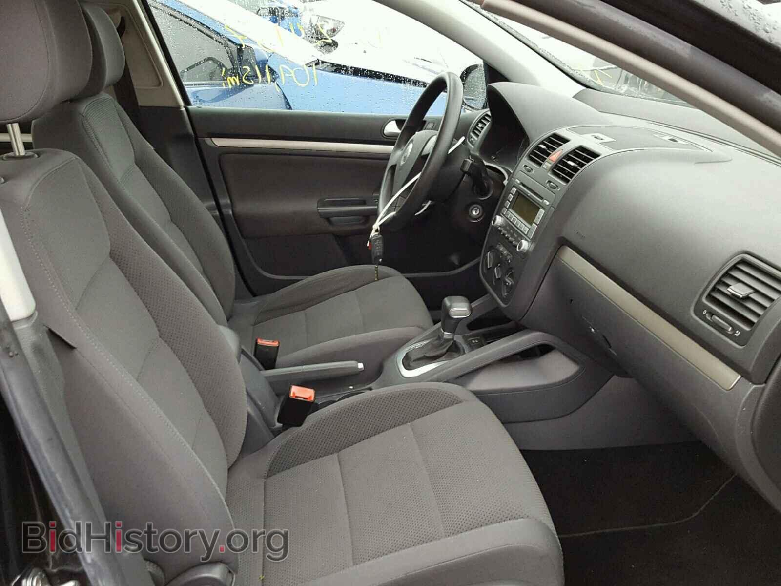 2008 VOLKSWAGEN RABBIT - VIN: WVWDA71K38W123811 - Фото 5