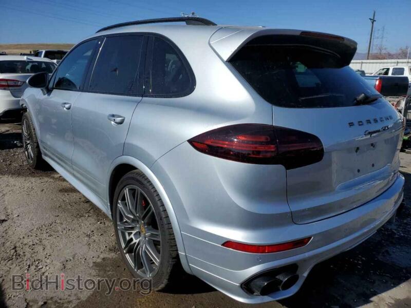 2017 Porsche CAYENNE (VIN WP1AD2A28HLA83139) — фото 2 из 14