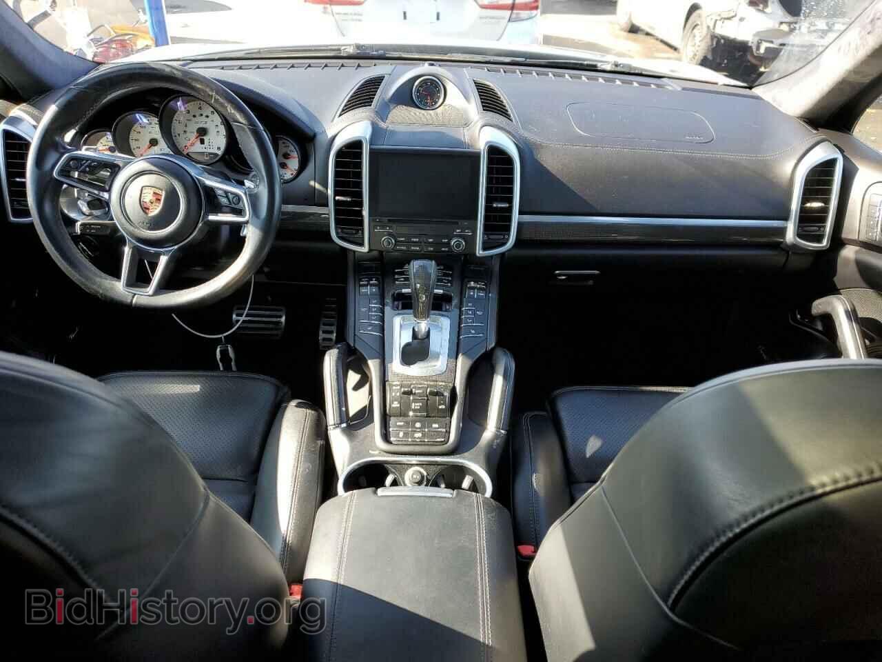 2017 PORSCHE CAYENNE - VIN: WP1AD2A28HLA83139 - Фото 8