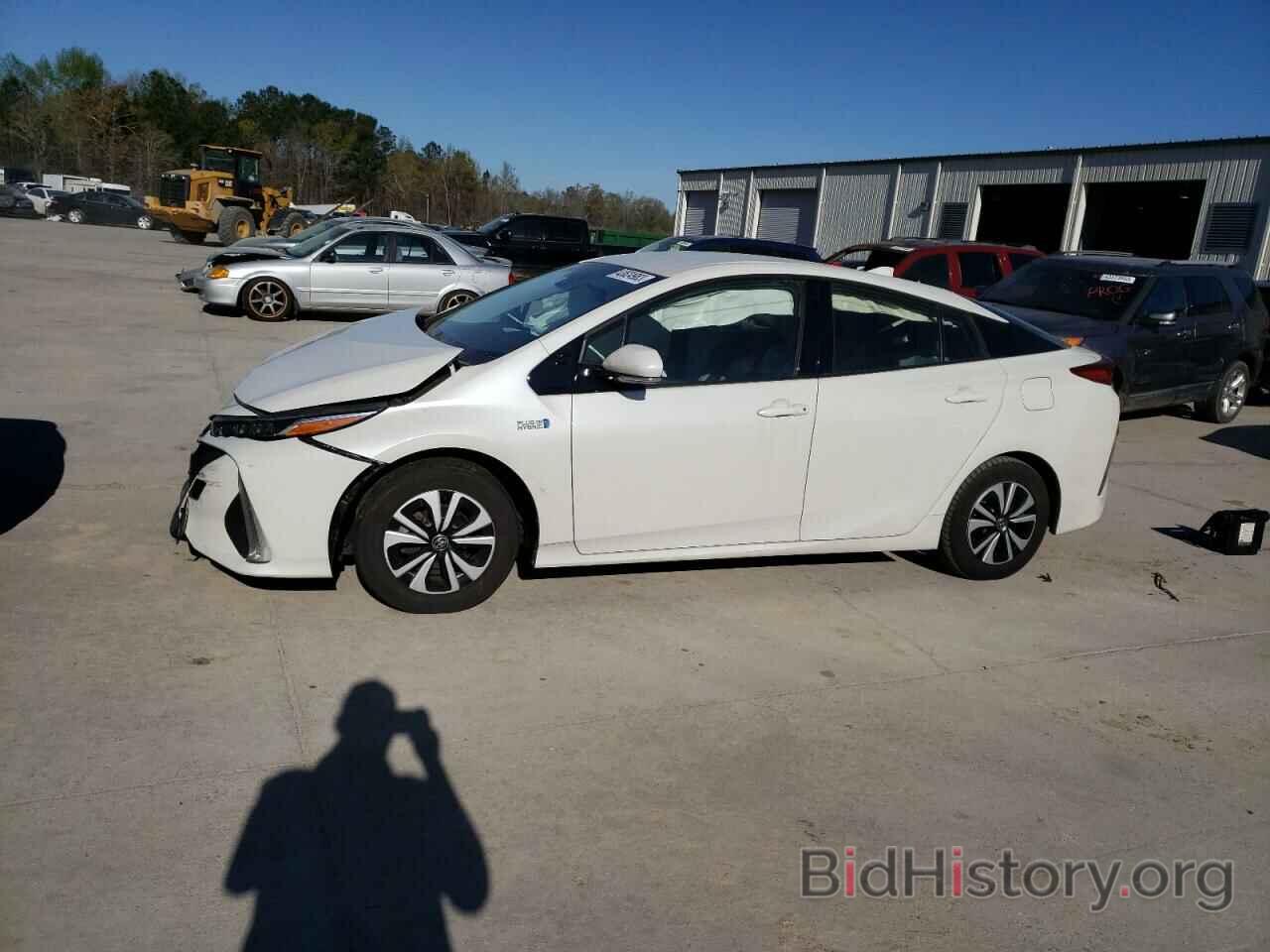 Photo JTDKARFP0J3093147 - TOYOTA PRIUS 2018