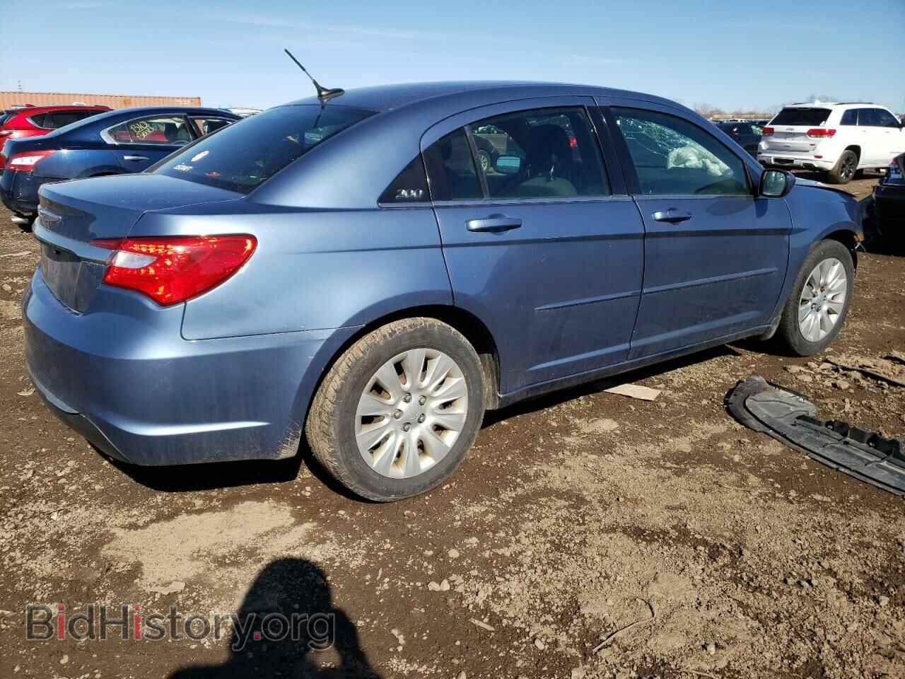 2011 CHRYSLER 200 - VIN: 1C3BC4FB3BN563991 - Photo 3