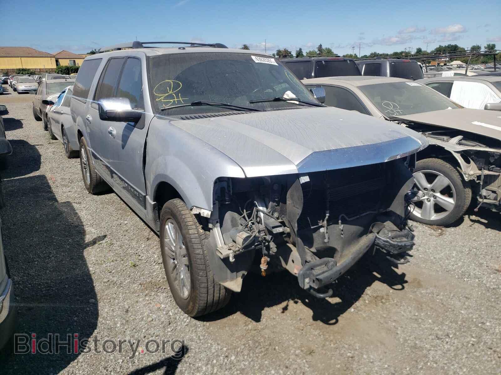 Photo 5LMJJ3J53AEJ10874 - LINCOLN NAVIGATOR 2010