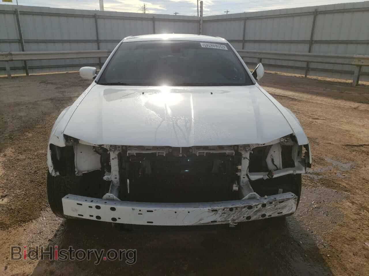 2017 CHRYSLER 300 - VIN: 2C3CCABGXHH653578 - Фото 5