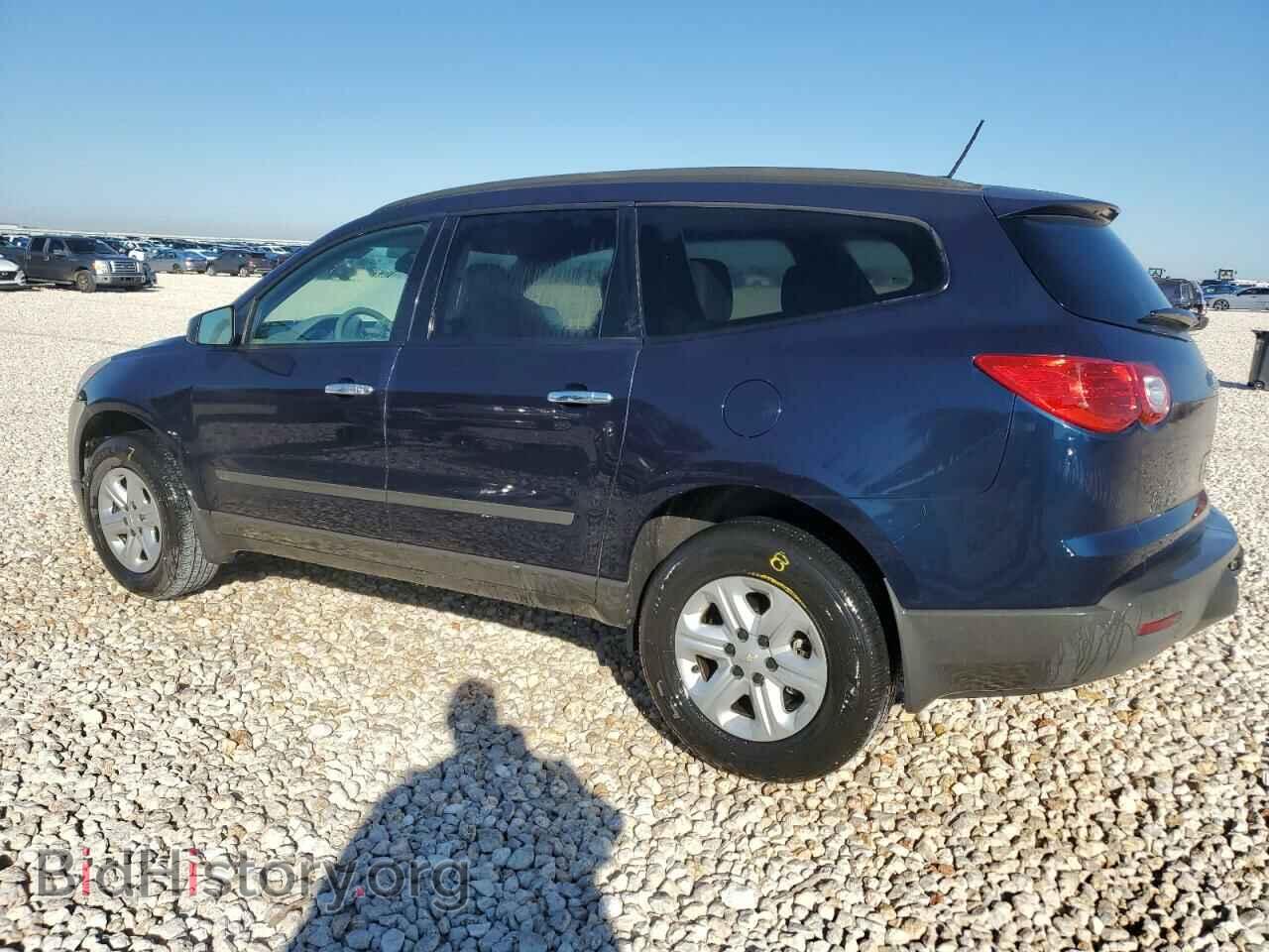 2012 CHEVROLET TRAVERSE - VIN: 1GNKRFED1CJ175263 - Фото 2