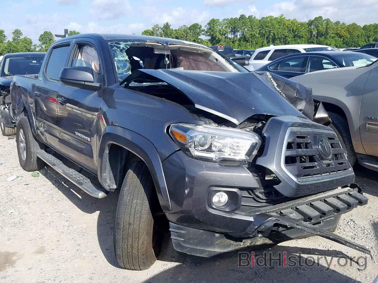 Photo 3TMAZ5CN0JM073673 - TOYOTA TACOMA DOU 2018