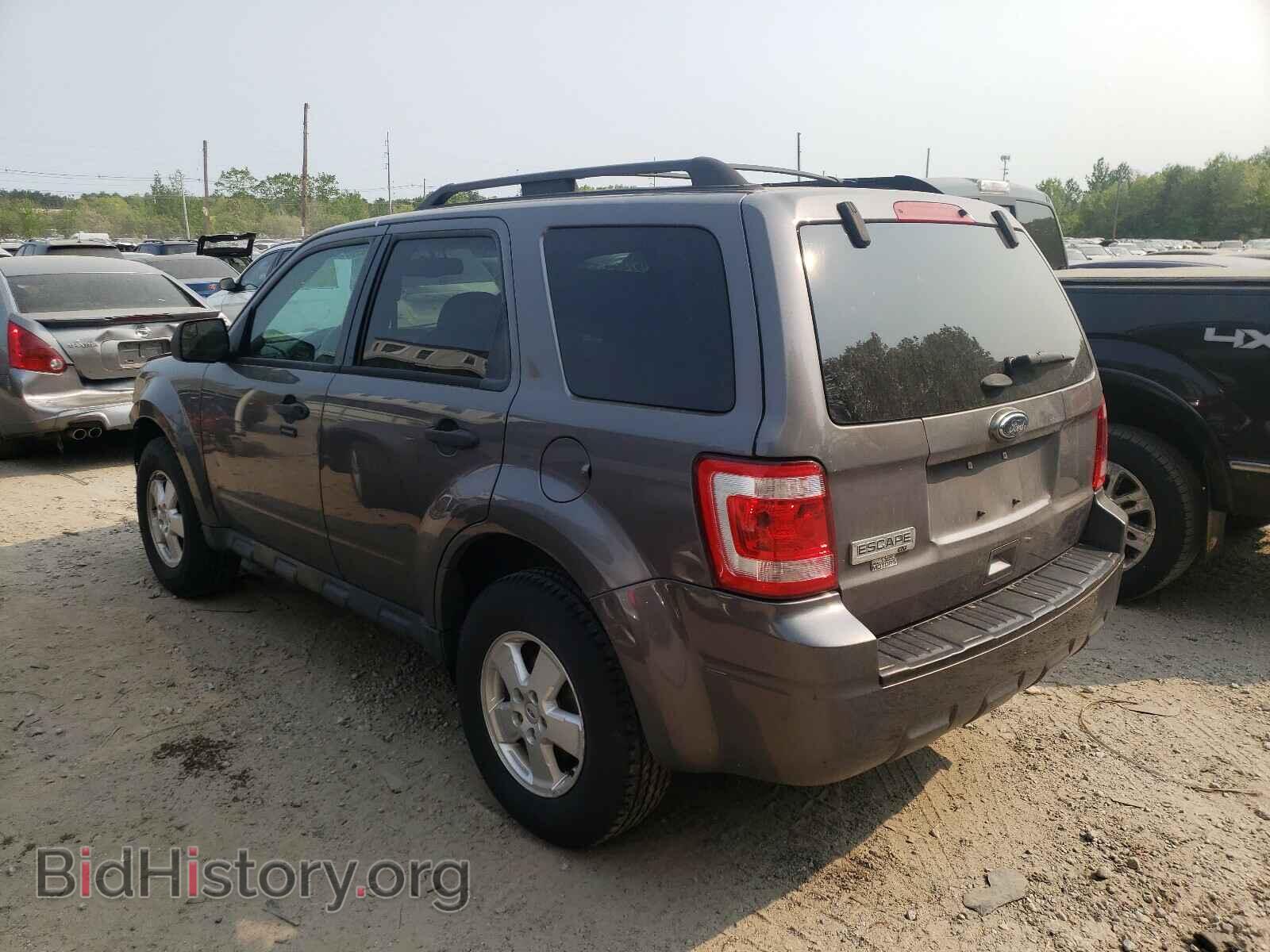 2011 FORD ESCAPE - VIN: 1FMCU0D76BKB94366 - Фото 3