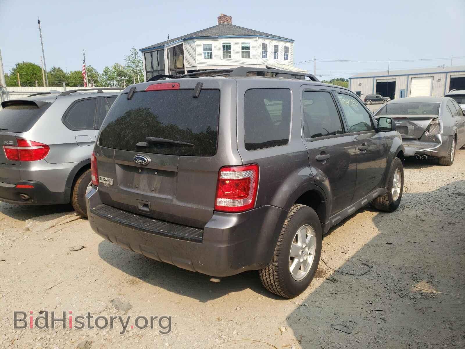 2011 FORD ESCAPE - VIN: 1FMCU0D76BKB94366 - Фото 4