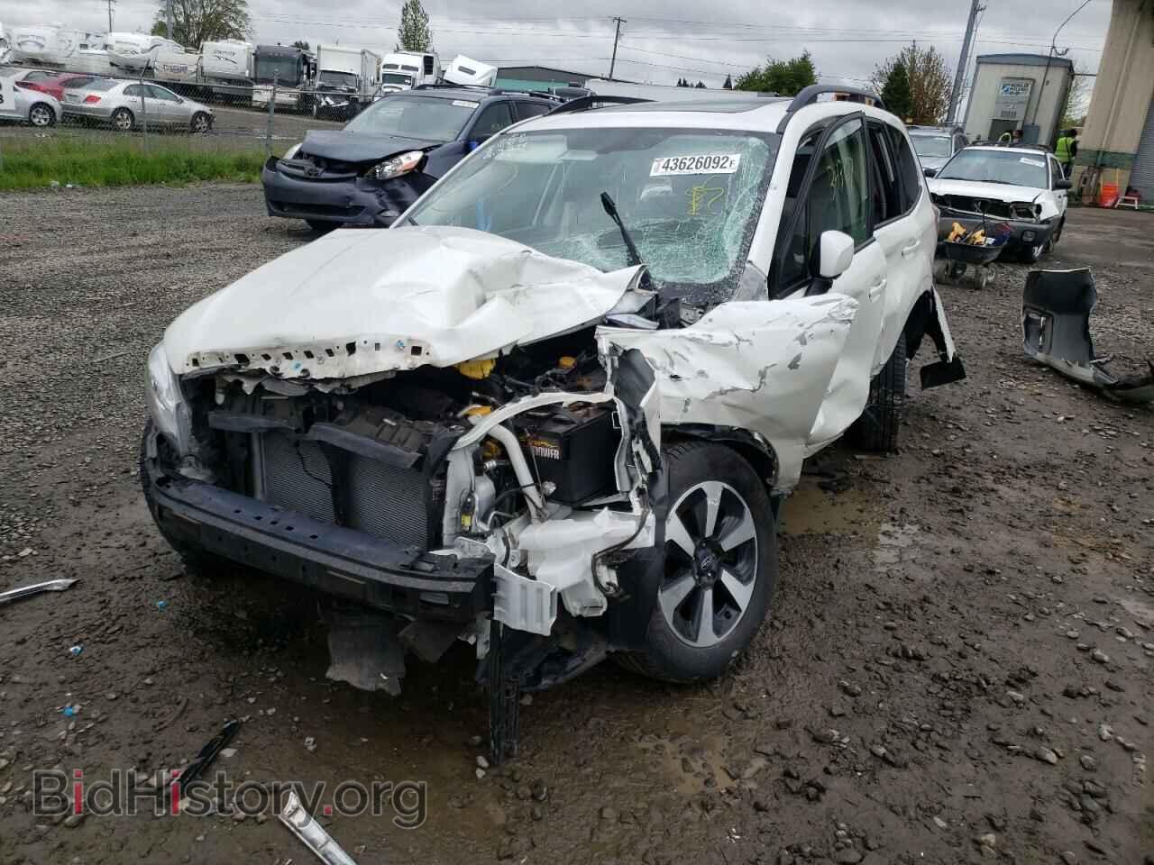 2017 SUBARU FORESTER - VIN: JF2SJAEC8HH415497 - Фото 2