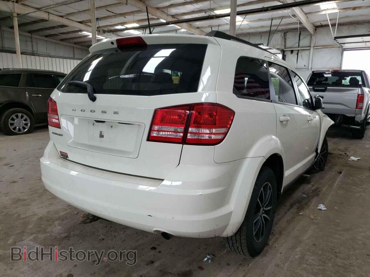 2018 DODGE JOURNEY - VIN: 3C4PDCAB7JT429306 - Фото 4