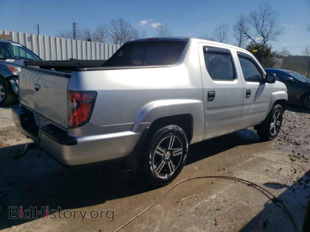 2013 HONDA RIDGELINE - VIN: 5FPYK1F71DB018772 - Фото 3