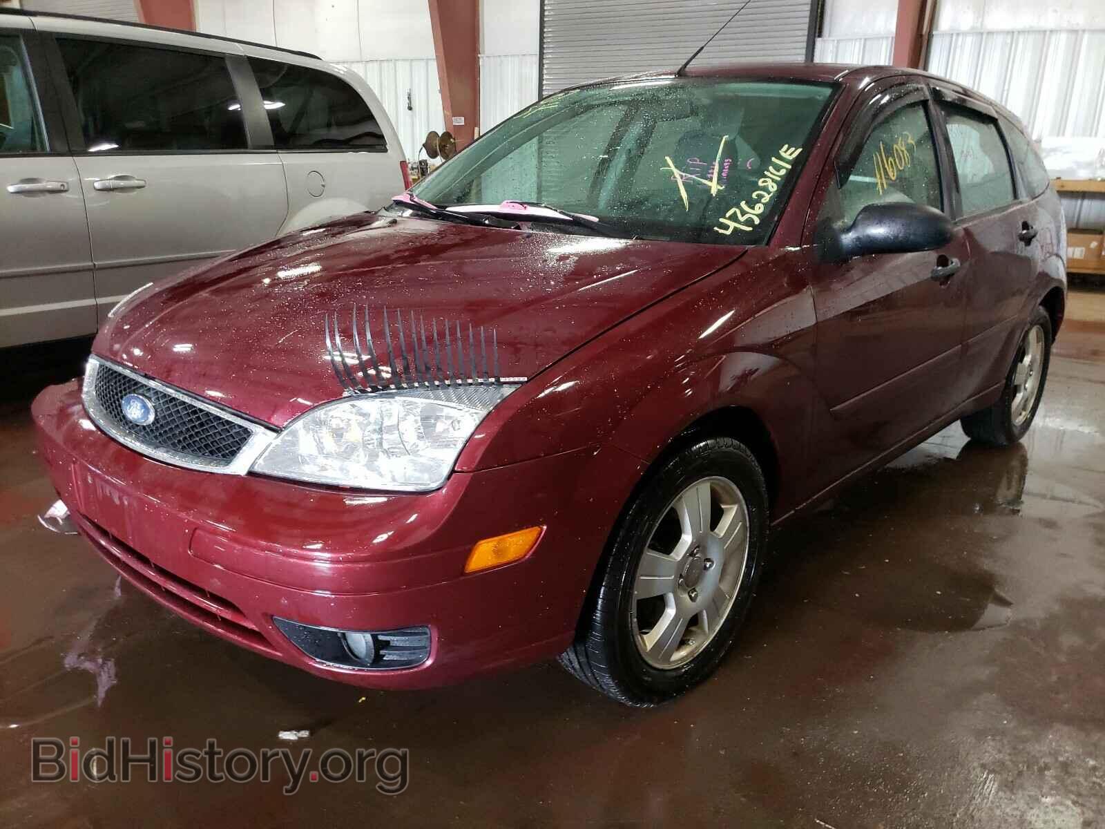 2007 FORD FOCUS - VIN: 1FAFP37N27W339204 - Фото 2