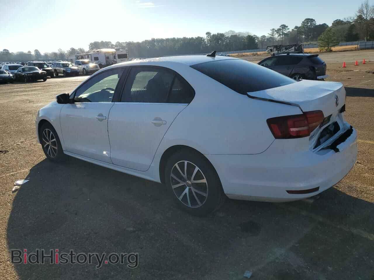 2017 VOLKSWAGEN JETTA - VIN: 3VWDB7AJ6HM282730 - Фото 2